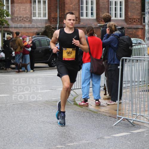 13.09.2026 - Kiel Lauf Markus Tischler http://msf.ph/oto/10366471 13.09.2026 12:12:03 Fleethörn 902 meine-sportfotos.de