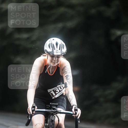 13.09.2026 - Stadtparktriathlon H.Heesch http://msf.ph/oto/10366490 13.09.2026 13:15:22 Radfahren 1304, 1317, 1376, 1381 meine-sportfotos.de