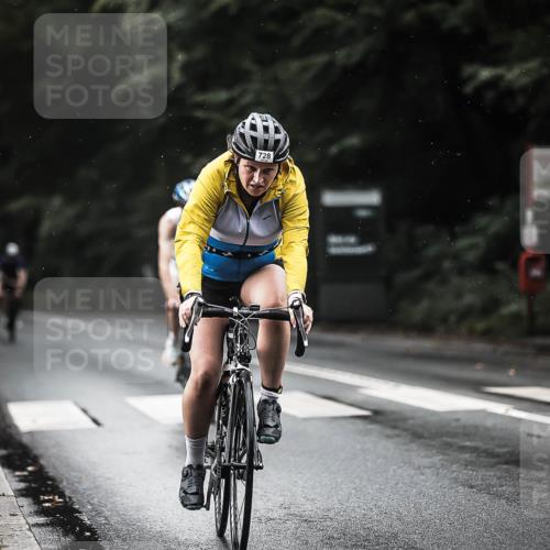 13.09.2026 - Stadtparktriathlon H.Heesch http://msf.ph/oto/10366504 13.09.2026 12:01:13 Radfahren 728, 874, 907, 1006, 1050 meine-sportfotos.de