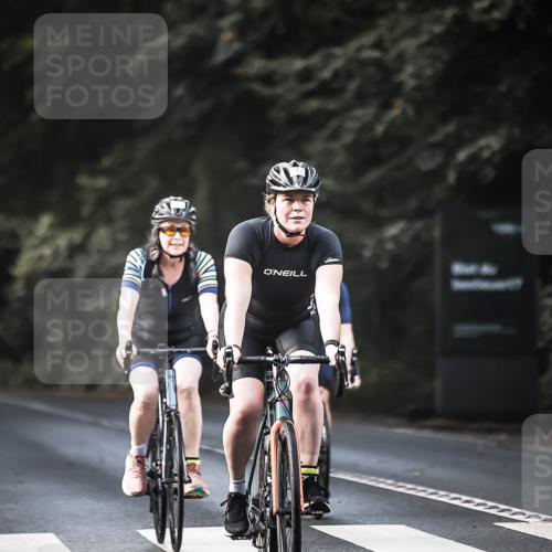 13.09.2026 - Stadtparktriathlon H.Heesch http://msf.ph/oto/10366511 13.09.2026 11:23:26 Radfahren 658, 714, 738, 743, 750, 773, 790, 802 meine-sportfotos.de
