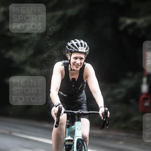 13.09.2026 - Stadtparktriathlon H.Heesch http://msf.ph/oto/10366529 13.09.2026 13:15:26 Radfahren 1281, 1304, 1317 meine-sportfotos.de