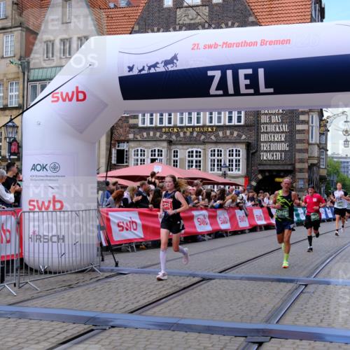 13.09.2026 - 21. swb-Marathon Bremen Tim E. http://msf.ph/oto/10366544 13.09.2026 13:04:13 Ziel 895, 1587, 2094, 2889, 3500, 4236, 8096, 9061, 9129, 9544, 9642 meine-sportfotos.de
