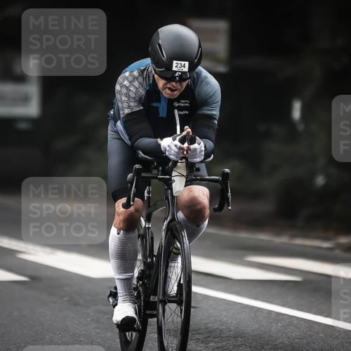 13.09.2026 - Stadtparktriathlon H.Heesch http://msf.ph/oto/10366577 13.09.2026 10:14:18 Radfahren 220, 234, 299, 320 meine-sportfotos.de