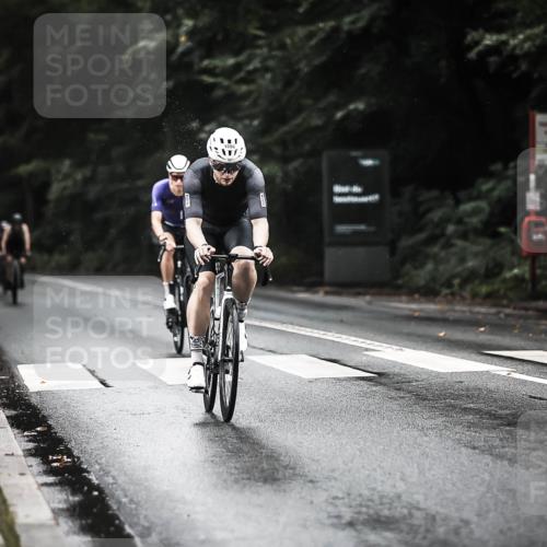 13.09.2026 - Stadtparktriathlon H.Heesch http://msf.ph/oto/10366578 13.09.2026 12:01:16 Radfahren 728, 835, 861, 874, 995, 1006, 1050 meine-sportfotos.de