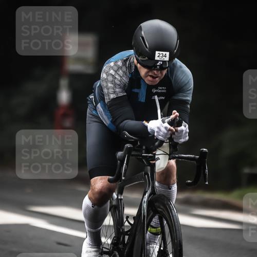 13.09.2026 - Stadtparktriathlon H.Heesch http://msf.ph/oto/10366587 13.09.2026 10:14:18 Radfahren 220, 234, 299, 320 meine-sportfotos.de