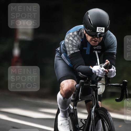 13.09.2026 - Stadtparktriathlon H.Heesch http://msf.ph/oto/10366596 13.09.2026 10:14:18 Radfahren 220, 234, 299, 320 meine-sportfotos.de