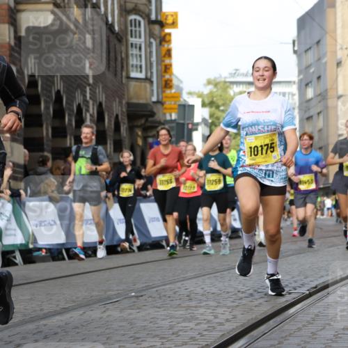 13.09.2026 - 21. swb-Marathon Bremen Strokosch-Dieckow http://msf.ph/oto/10366620 13.09.2026 11:00:08 Ziel 10175, 10236, 10355, 10669, 10691, 10867, 10928, 10929, 11054, 11056, 11089, 11194, 11419, 11427, 11501, 11637, 11803, 11879, 11904, 12138, 12238, 12239, 12242, 12243, 12388, 12480, 12527, 10144, 10677, 10801, 10810, 11016, 11045, 11129, 11547, 11623, 12105, 12106, 12190, 12291, 12352, 12394, 12530, 12531 meine-sportfotos.de