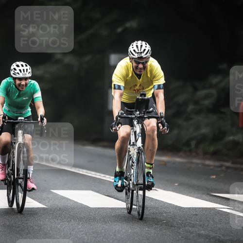 13.09.2026 - Stadtparktriathlon H.Heesch http://msf.ph/oto/10366622 13.09.2026 10:14:22 Radfahren 234, 299, 304, 320 meine-sportfotos.de