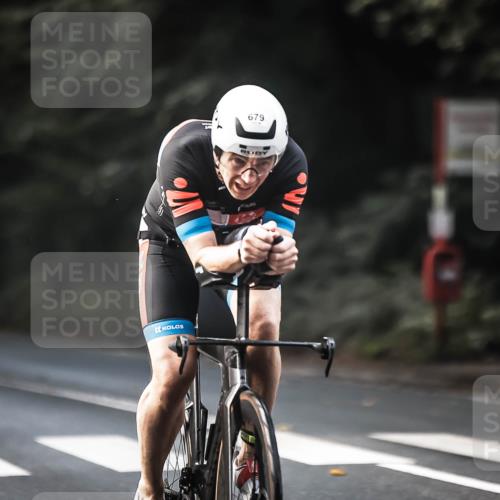 13.09.2026 - Stadtparktriathlon H.Heesch http://msf.ph/oto/10366659 13.09.2026 11:23:34 Radfahren 679, 765, 802, 804 meine-sportfotos.de