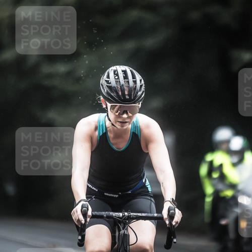 13.09.2026 - Stadtparktriathlon H.Heesch http://msf.ph/oto/10366665 13.09.2026 13:15:40 Radfahren 1219, 1244, 1379, 1423, 1466 meine-sportfotos.de