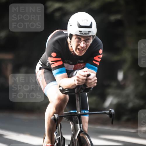 13.09.2026 - Stadtparktriathlon H.Heesch http://msf.ph/oto/10366670 13.09.2026 11:23:34 Radfahren 679, 765, 802, 804 meine-sportfotos.de