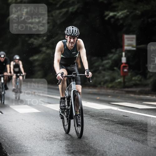 13.09.2026 - Stadtparktriathlon H.Heesch http://msf.ph/oto/10366682 13.09.2026 12:01:20 Radfahren 835, 861, 874, 939, 995, 1006, 1027, 1050 meine-sportfotos.de