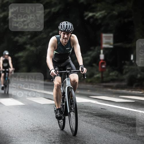 13.09.2026 - Stadtparktriathlon H.Heesch http://msf.ph/oto/10366690 13.09.2026 12:01:20 Radfahren 835, 861, 874, 939, 995, 1006, 1027, 1050 meine-sportfotos.de