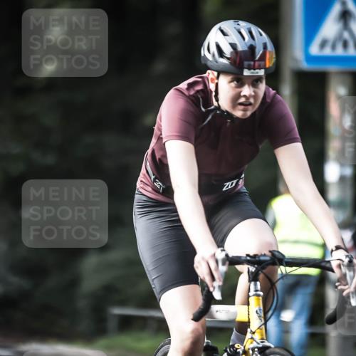 13.09.2026 - Stadtparktriathlon H.Heesch http://msf.ph/oto/10366724 13.09.2026 11:23:40 Radfahren 765, 804 meine-sportfotos.de