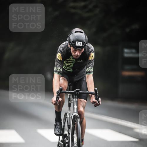 13.09.2026 - Stadtparktriathlon H.Heesch http://msf.ph/oto/10366731 13.09.2026 10:14:39 Radfahren 338 meine-sportfotos.de
