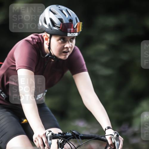 13.09.2026 - Stadtparktriathlon H.Heesch http://msf.ph/oto/10366736 13.09.2026 11:23:40 Radfahren 765, 804 meine-sportfotos.de