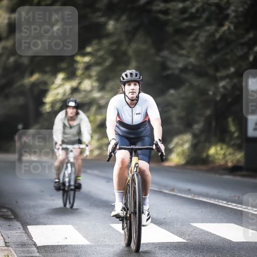 13.09.2026 - Stadtparktriathlon H.Heesch http://msf.ph/oto/10366762 13.09.2026 11:23:46 Radfahren 756, 774 meine-sportfotos.de