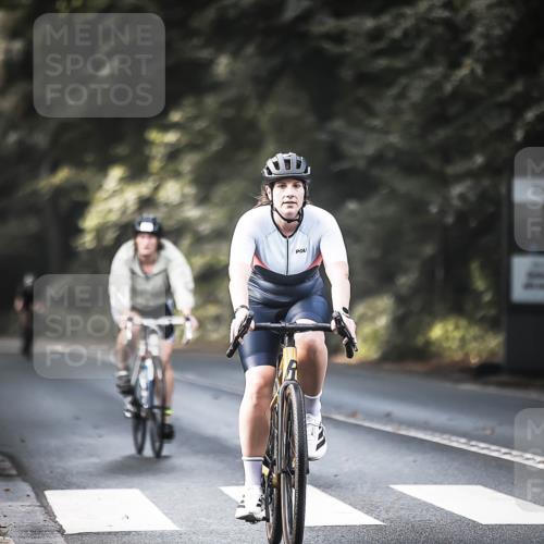 13.09.2026 - Stadtparktriathlon H.Heesch http://msf.ph/oto/10366765 13.09.2026 11:23:46 Radfahren 756, 774 meine-sportfotos.de