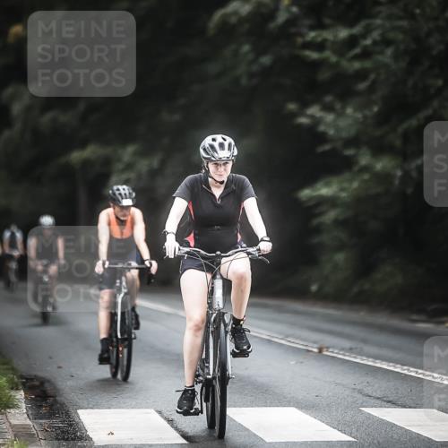 13.09.2026 - Stadtparktriathlon H.Heesch http://msf.ph/oto/10366779 13.09.2026 13:16:06 Radfahren 1258, 1366, 1418, 1428, 1452 meine-sportfotos.de
