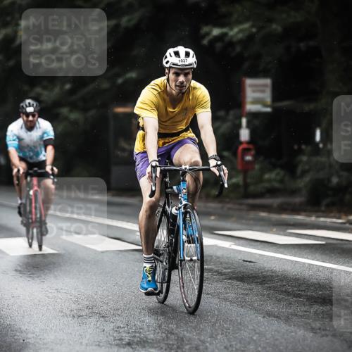 13.09.2026 - Stadtparktriathlon H.Heesch http://msf.ph/oto/10366796 13.09.2026 12:01:23 Radfahren 835, 861, 939, 966, 995, 1006, 1017, 1027, 1800 meine-sportfotos.de