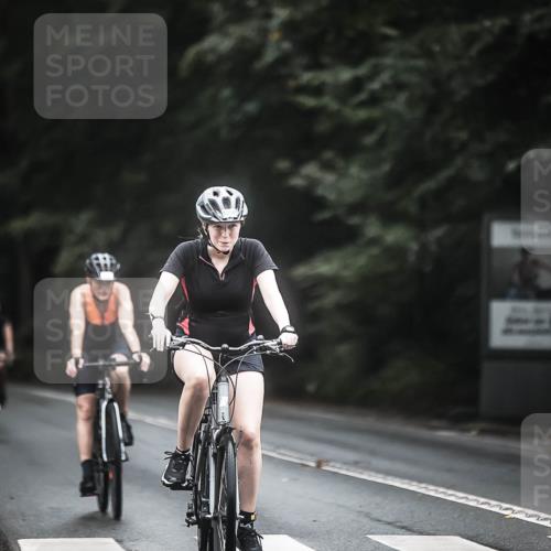 13.09.2026 - Stadtparktriathlon H.Heesch http://msf.ph/oto/10366800 13.09.2026 13:16:06 Radfahren 1258, 1366, 1418, 1428, 1452 meine-sportfotos.de