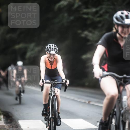 13.09.2026 - Stadtparktriathlon H.Heesch http://msf.ph/oto/10366824 13.09.2026 13:16:08 Radfahren 1258, 1366, 1418, 1428, 1452 meine-sportfotos.de
