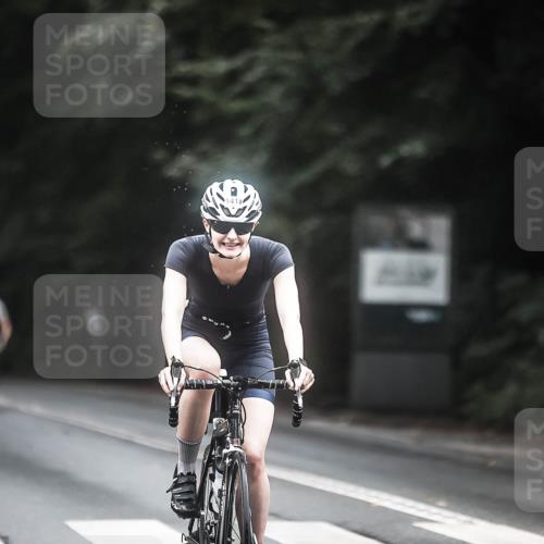 13.09.2026 - Stadtparktriathlon H.Heesch http://msf.ph/oto/10366844 13.09.2026 13:16:11 Radfahren 1258, 1366, 1418, 1428, 1437, 1446, 1457 meine-sportfotos.de