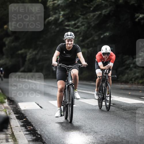 13.09.2026 - Stadtparktriathlon H.Heesch http://msf.ph/oto/10366870 13.09.2026 12:01:28 Radfahren 861, 939, 966, 995, 1017, 1027, 1800 meine-sportfotos.de