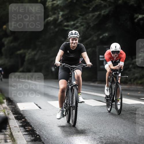 13.09.2026 - Stadtparktriathlon H.Heesch http://msf.ph/oto/10366876 13.09.2026 12:01:29 Radfahren 939, 966, 1017, 1027, 1800 meine-sportfotos.de