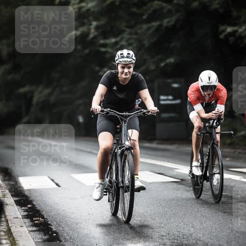 13.09.2026 - Stadtparktriathlon H.Heesch http://msf.ph/oto/10366887 13.09.2026 12:01:29 Radfahren 939, 966, 1017, 1027, 1800 meine-sportfotos.de