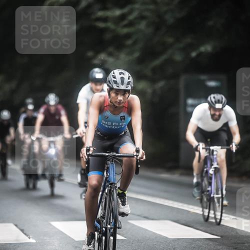 13.09.2026 - Stadtparktriathlon H.Heesch http://msf.ph/oto/10366892 13.09.2026 13:16:15 Radfahren 1097, 1263, 1264, 1351, 1383, 1418, 1437, 1446, 1457 meine-sportfotos.de