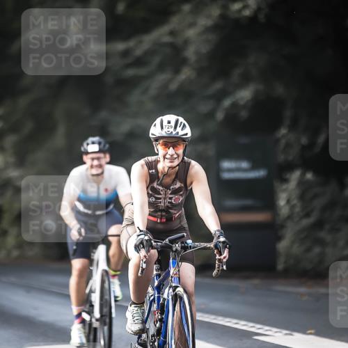 13.09.2026 - Stadtparktriathlon H.Heesch http://msf.ph/oto/10366896 13.09.2026 11:23:56 Radfahren 601, 677, 729, 744 meine-sportfotos.de