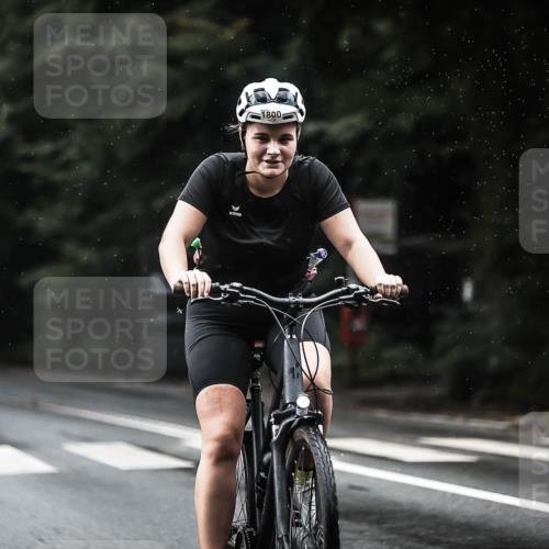 13.09.2026 - Stadtparktriathlon H.Heesch http://msf.ph/oto/10366914 13.09.2026 12:01:29 Radfahren 939, 966, 1017, 1027, 1800 meine-sportfotos.de