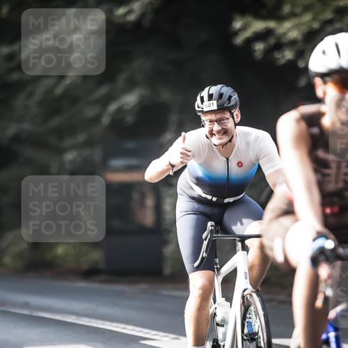 13.09.2026 - Stadtparktriathlon H.Heesch http://msf.ph/oto/10366929 13.09.2026 11:23:57 Radfahren 601, 677, 707, 729, 744 meine-sportfotos.de