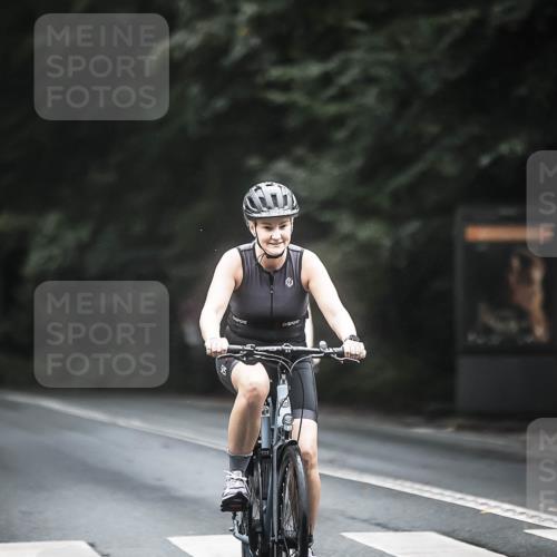13.09.2026 - Stadtparktriathlon H.Heesch http://msf.ph/oto/10366947 13.09.2026 13:16:19 Radfahren 1097, 1263, 1264, 1351, 1383, 1437, 1446, 1457 meine-sportfotos.de
