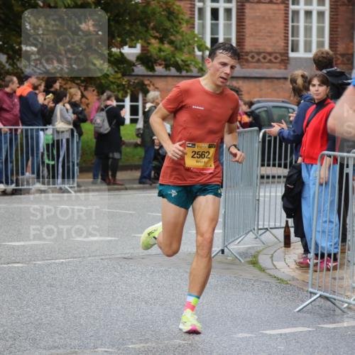 13.09.2026 - Kiel Lauf Markus Tischler http://msf.ph/oto/10366948 13.09.2026 12:14:22 Fleethörn 11344, 4, 38, 2562, 15 meine-sportfotos.de