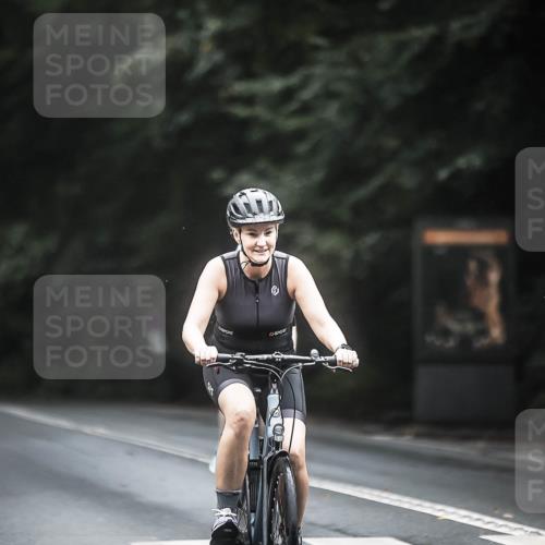 13.09.2026 - Stadtparktriathlon H.Heesch http://msf.ph/oto/10366952 13.09.2026 13:16:19 Radfahren 1097, 1263, 1264, 1351, 1383, 1437, 1446, 1457 meine-sportfotos.de