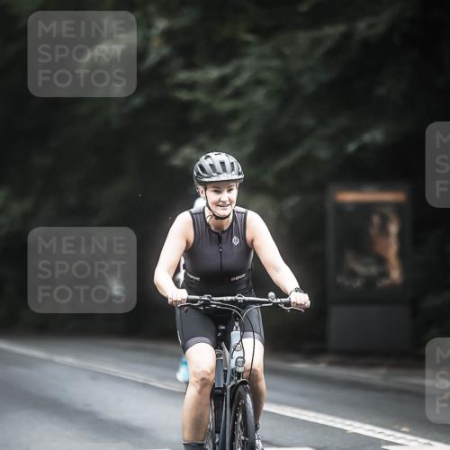 13.09.2026 - Stadtparktriathlon H.Heesch http://msf.ph/oto/10366960 13.09.2026 13:16:19 Radfahren 1097, 1263, 1264, 1351, 1383, 1437, 1446, 1457 meine-sportfotos.de