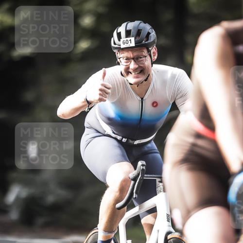 13.09.2026 - Stadtparktriathlon H.Heesch http://msf.ph/oto/10366962 13.09.2026 11:23:57 Radfahren 601, 677, 707, 729, 744 meine-sportfotos.de