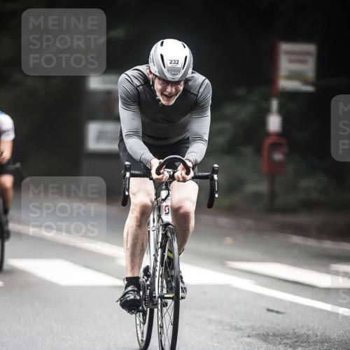 13.09.2026 - Stadtparktriathlon H.Heesch http://msf.ph/oto/10367022 13.09.2026 10:15:18 Radfahren 219, 232, 281, 340 meine-sportfotos.de