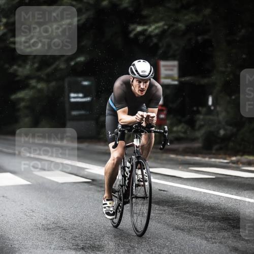 13.09.2026 - Stadtparktriathlon H.Heesch http://msf.ph/oto/10367039 13.09.2026 12:01:45 Radfahren 863, 867, 891, 897, 915, 945, 1039 meine-sportfotos.de