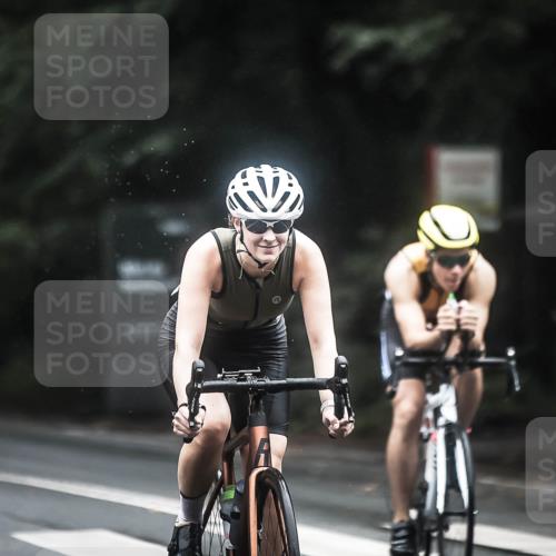 13.09.2026 - Stadtparktriathlon H.Heesch http://msf.ph/oto/10367053 13.09.2026 13:16:30 Radfahren 1249, 1292, 1303, 1330, 1447, 1476 meine-sportfotos.de