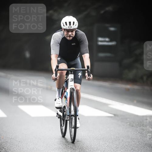 13.09.2026 - Stadtparktriathlon H.Heesch http://msf.ph/oto/10367075 13.09.2026 10:15:23 Radfahren 219, 232, 306, 340 meine-sportfotos.de