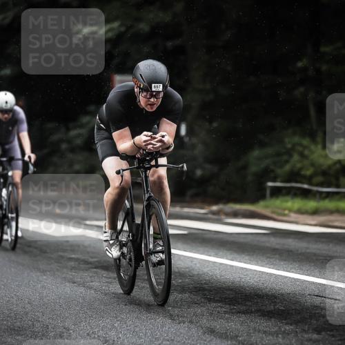 13.09.2026 - Stadtparktriathlon H.Heesch http://msf.ph/oto/10367084 13.09.2026 12:01:49 Radfahren 863, 867, 891, 897, 915, 938, 1039 meine-sportfotos.de