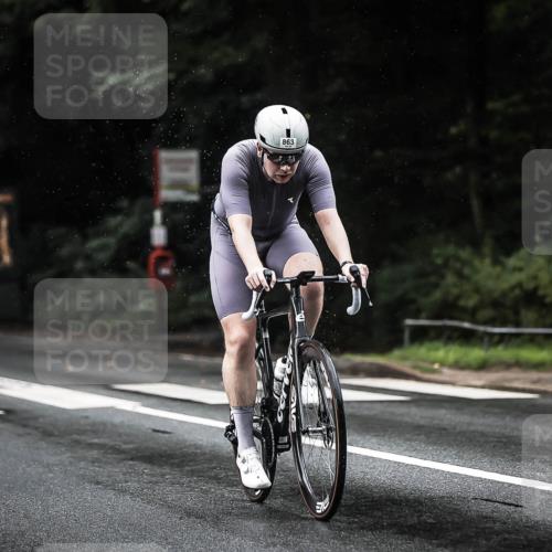 13.09.2026 - Stadtparktriathlon H.Heesch http://msf.ph/oto/10367109 13.09.2026 12:01:50 Radfahren 863, 867, 891, 897, 915, 938 meine-sportfotos.de