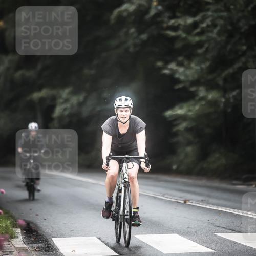 13.09.2026 - Stadtparktriathlon H.Heesch http://msf.ph/oto/10367110 13.09.2026 13:16:35 Radfahren 1249, 1292, 1327, 1330, 1447 meine-sportfotos.de
