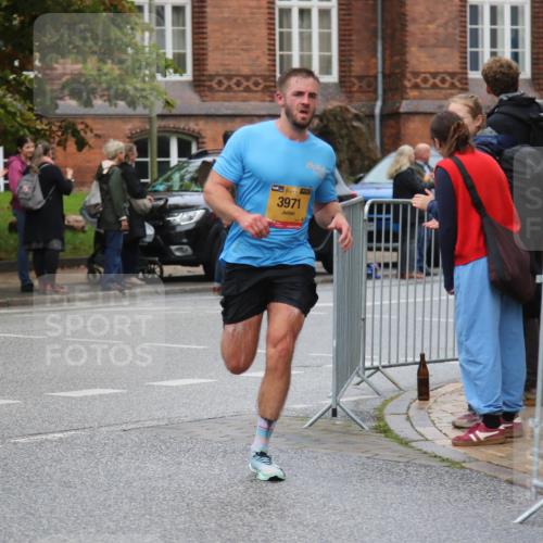13.09.2026 - Kiel Lauf Markus Tischler http://msf.ph/oto/10367113 13.09.2026 12:15:27 Fleethörn 3971 meine-sportfotos.de