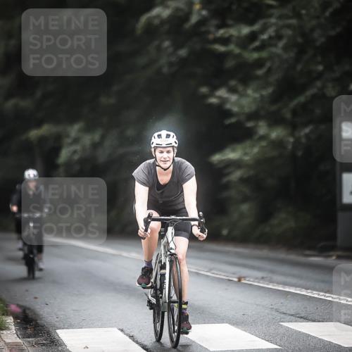 13.09.2026 - Stadtparktriathlon H.Heesch http://msf.ph/oto/10367115 13.09.2026 13:16:35 Radfahren 1249, 1292, 1327, 1330, 1447 meine-sportfotos.de