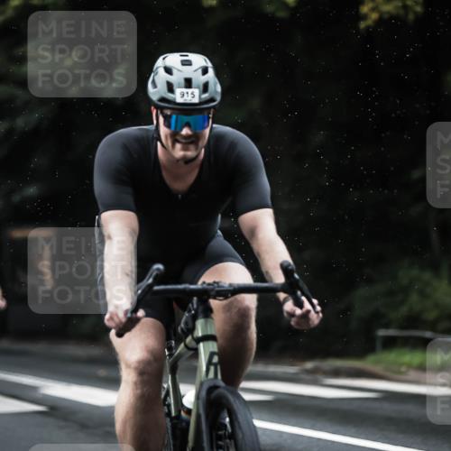 13.09.2026 - Stadtparktriathlon H.Heesch http://msf.ph/oto/10367120 13.09.2026 12:01:51 Radfahren 863, 867, 871, 897, 915, 938 meine-sportfotos.de