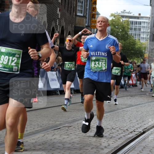 13.09.2026 - 21. swb-Marathon Bremen Strokosch-Dieckow http://msf.ph/oto/10367124 13.09.2026 13:35:48 Ziel 156, 1150, 2041, 2090, 2318, 2356, 2625, 2866, 3055, 3621, 4062, 4326, 5661, 6315, 6418, 6465, 6466, 6644, 6837, 7285, 7305, 7377, 7597, 7700, 8401, 8530, 8773, 8915, 9845, 9887, 1867, 2565, 3026, 3056, 3454, 4016, 5026, 5157, 5276, 5381, 5816, 6159, 6874, 7036, 7043, 7385, 7804, 8145, 8227, 8705, 9243, 13179 meine-sportfotos.de